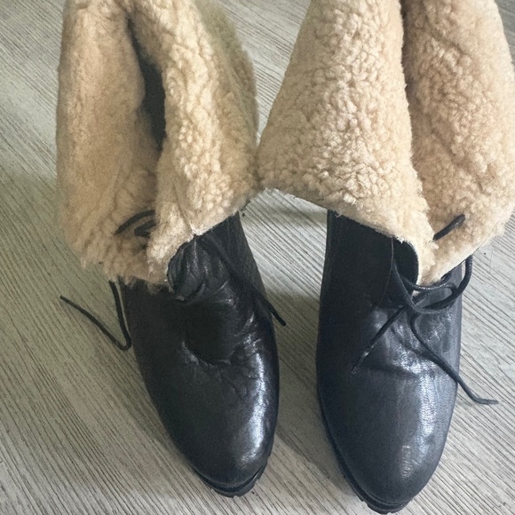 Zara winter boots - Picture 1 of 4